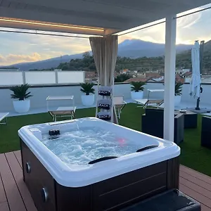 House Ice Honey , Calatabiano Italia